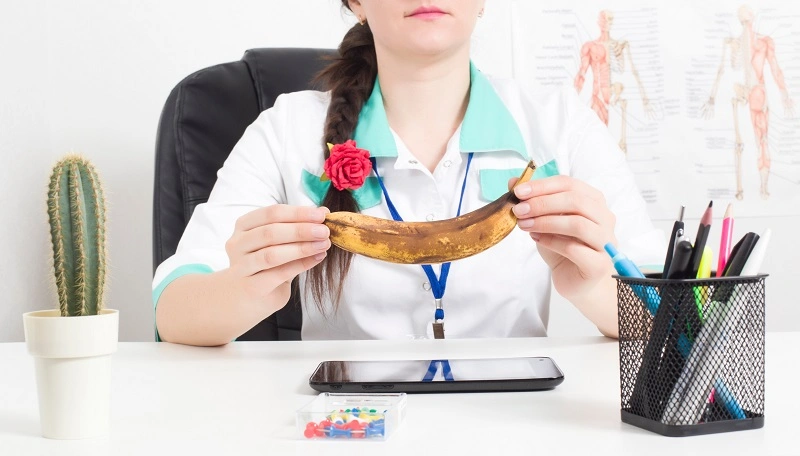 پیرونی یا انحنای آلت تناسلی مادرزادی